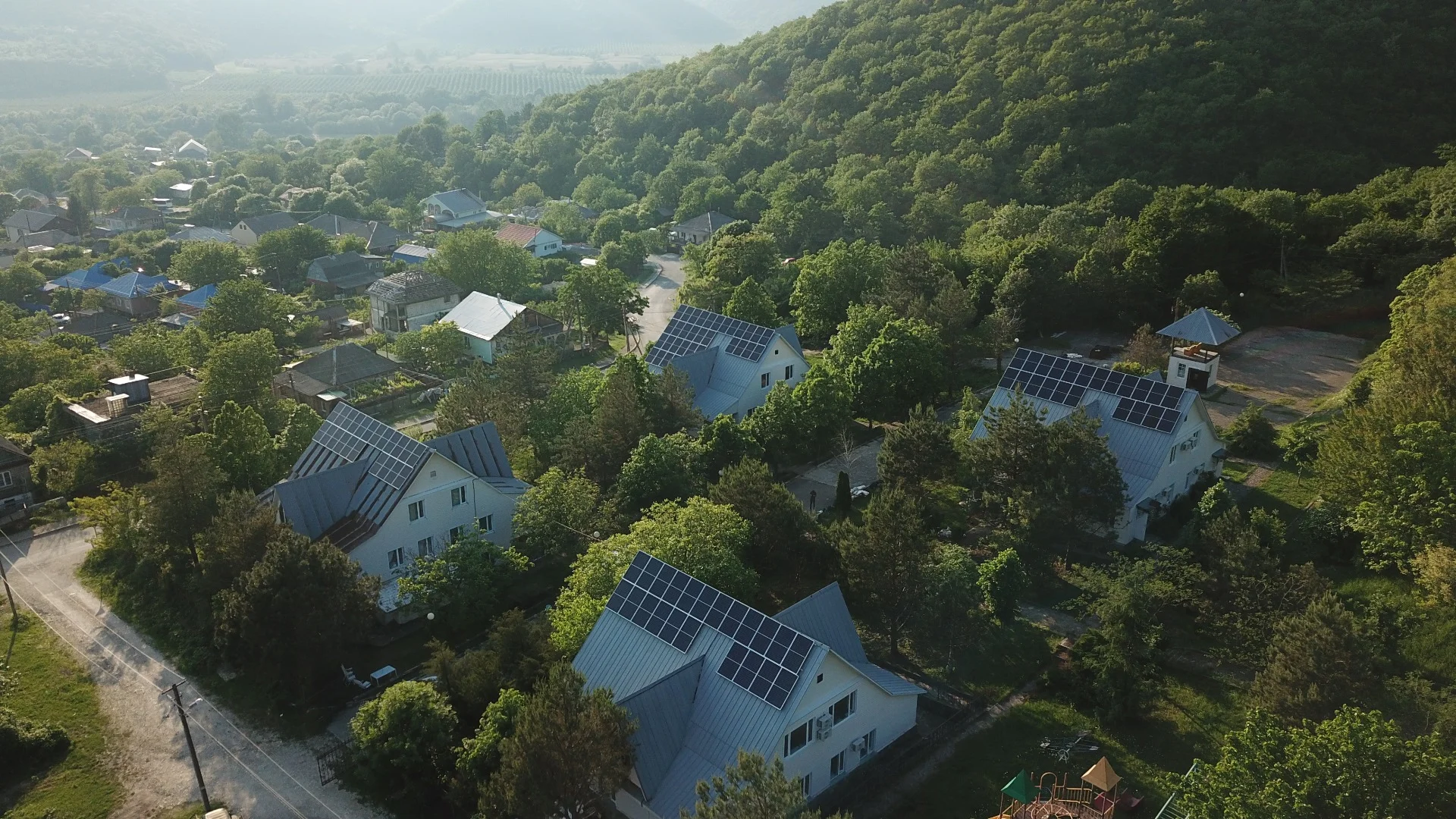 Солнечная электростанция на 30 кВт для жителей в п. Лермонтово
