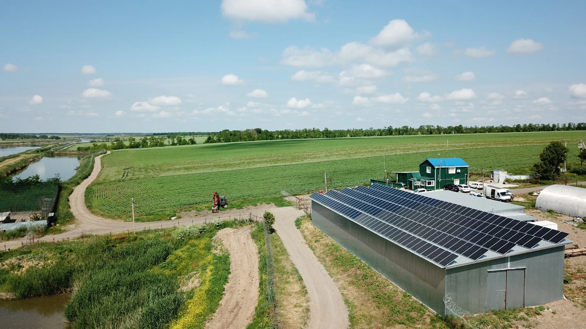 Солнечная электростанция на 63 кВт для форелевой фермы